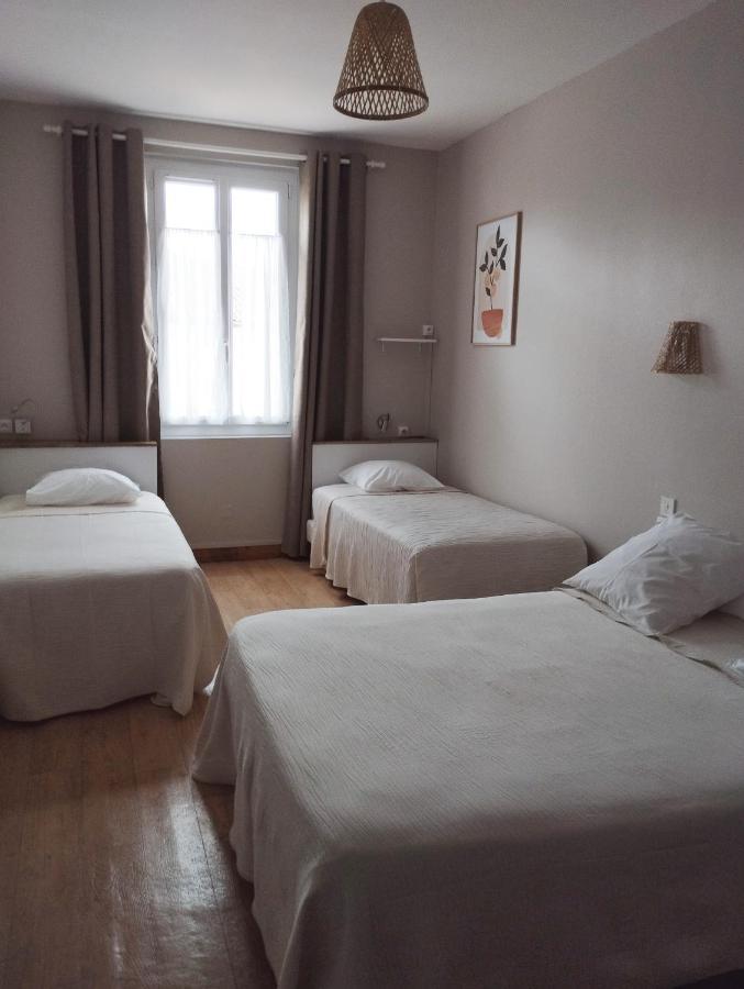 Le Marronnier Hotel Tramayes Eksteriør billede